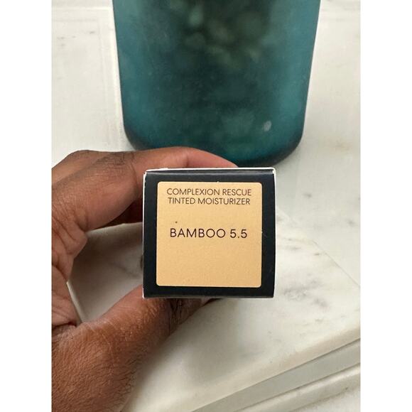 BareMinerals NIB Mini Complexion Rescue Tinted Moisturizer SPF 30 Bamboo 5.5 - Picture 2 of 6